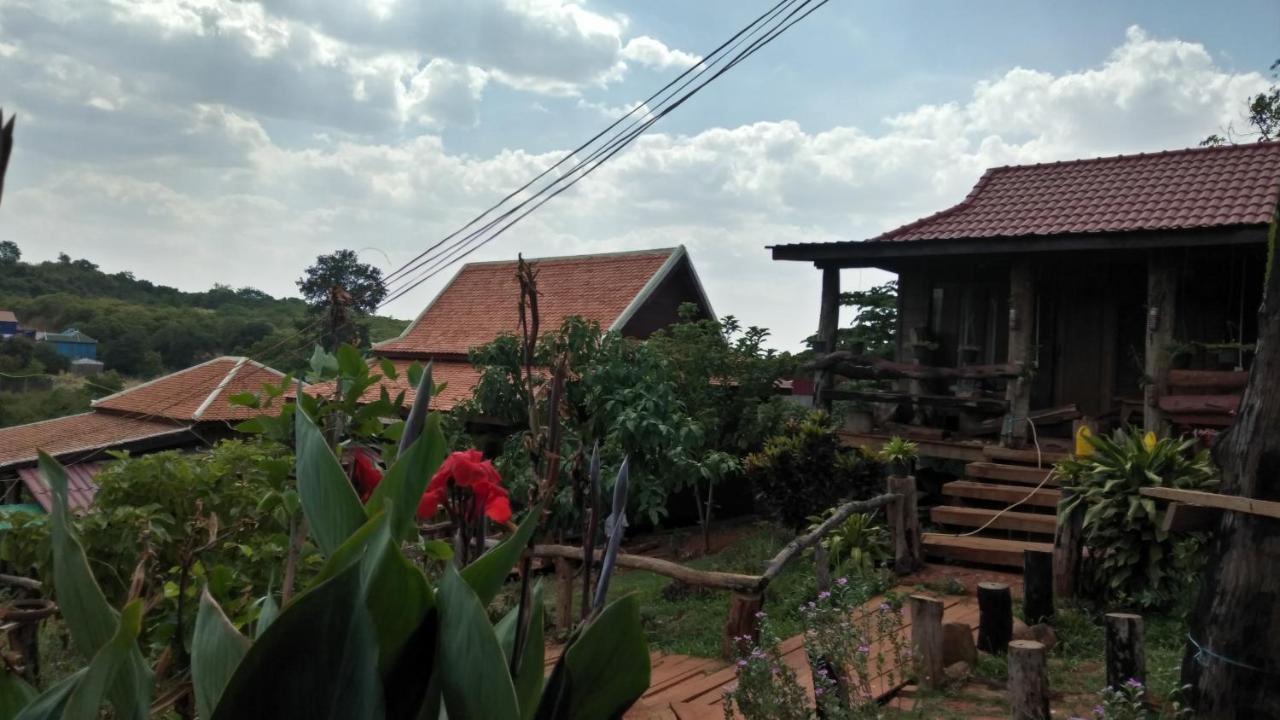 Ratanak Tep Rithea Homestay Banlung Εξωτερικό φωτογραφία